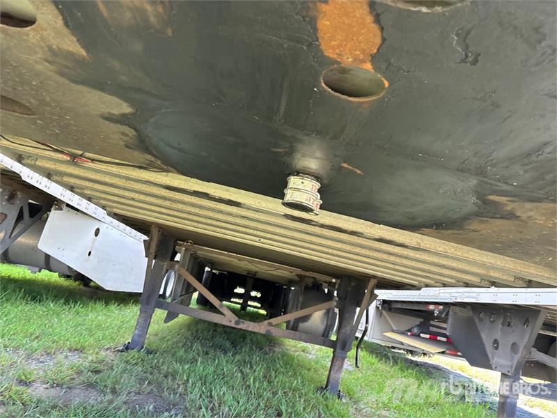 Wabash RFALHSA 53 ft x 102 in T/A Refrigerated Trailer Poluprikolice hladnjače