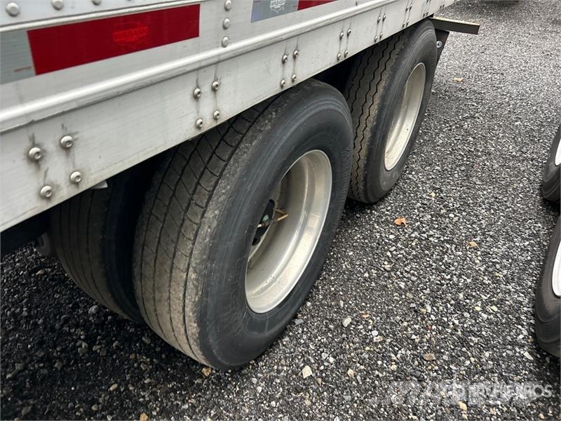 Wabash RFALHSA 53 ft x 102 in T/A Refrigerated Trailer Semi Reboques Isotérmicos
