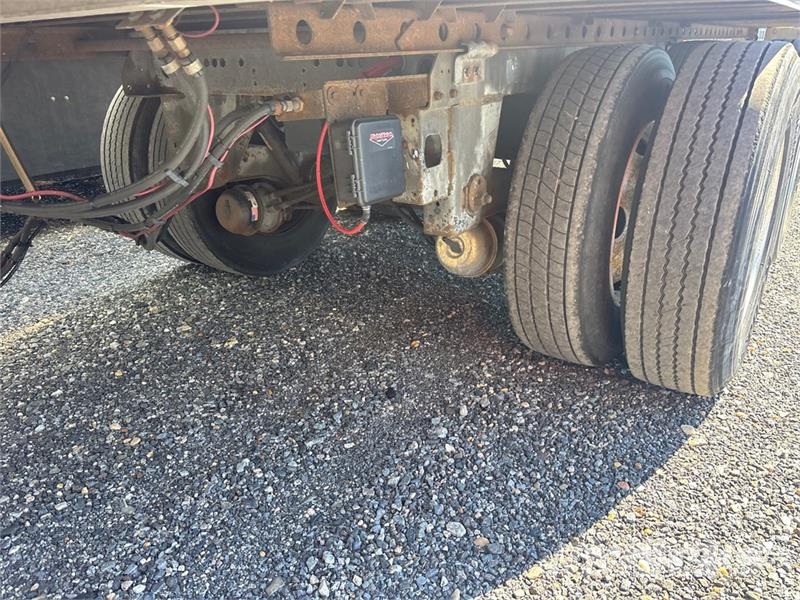 Wabash RFALHSA Refrigerated Trailer Hladilne polprikolice