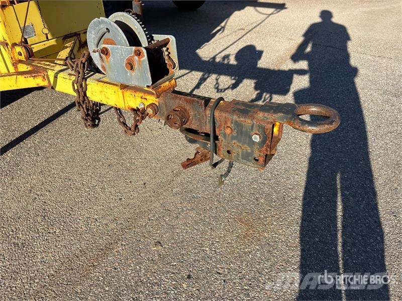 Wacker LT4 Fénytornyok