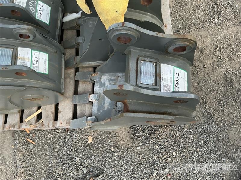 Wacker Neuson 28z3 12 in Digging Excavator Bucket Baldes