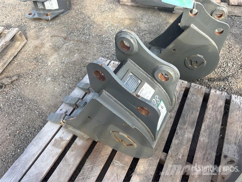 Wacker Neuson 28z3 12 in Digging Excavator Bucket Baldes