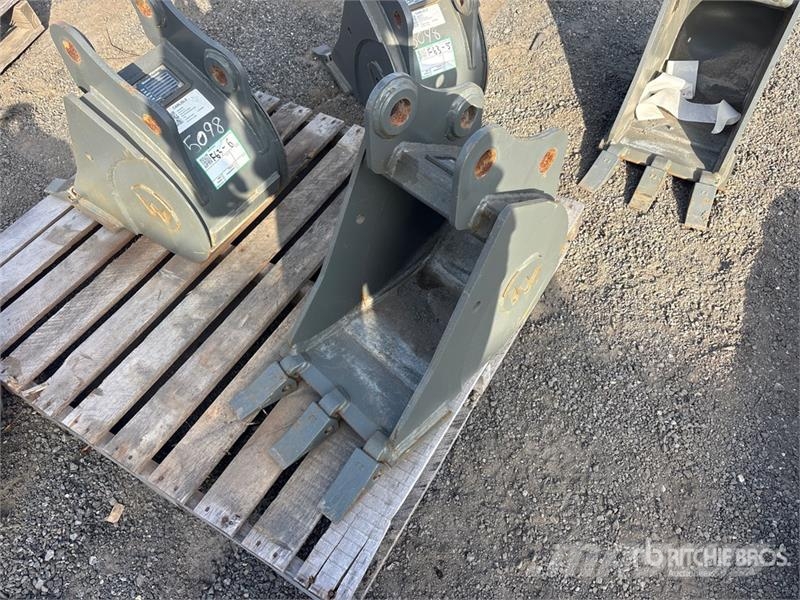 Wacker Neuson 28z3 12 in Digging Excavator Bucket Baldes
