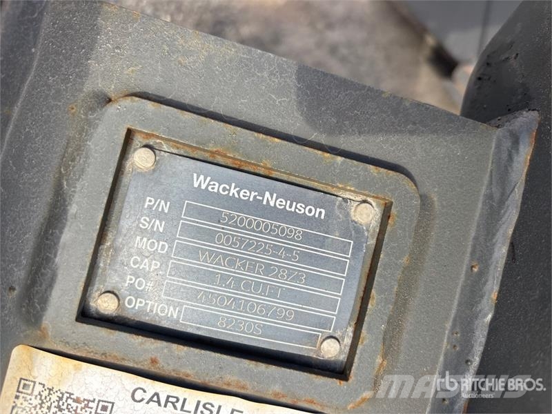 Wacker Neuson 28z3 12 in Digging Excavator Bucket Cucharones
