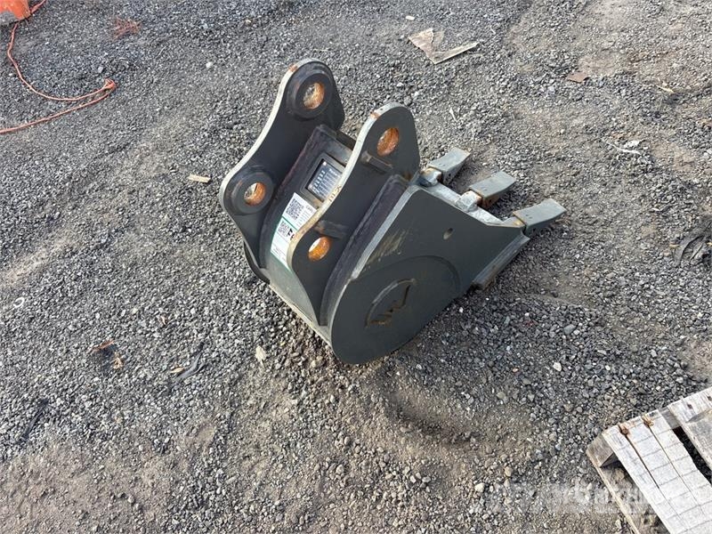 Wacker Neuson 28z3 12 in Digging Excavator Bucket Baldes