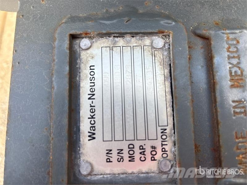 Wacker Neuson 28z3 16 in Digging Excavator Bucket Baldes