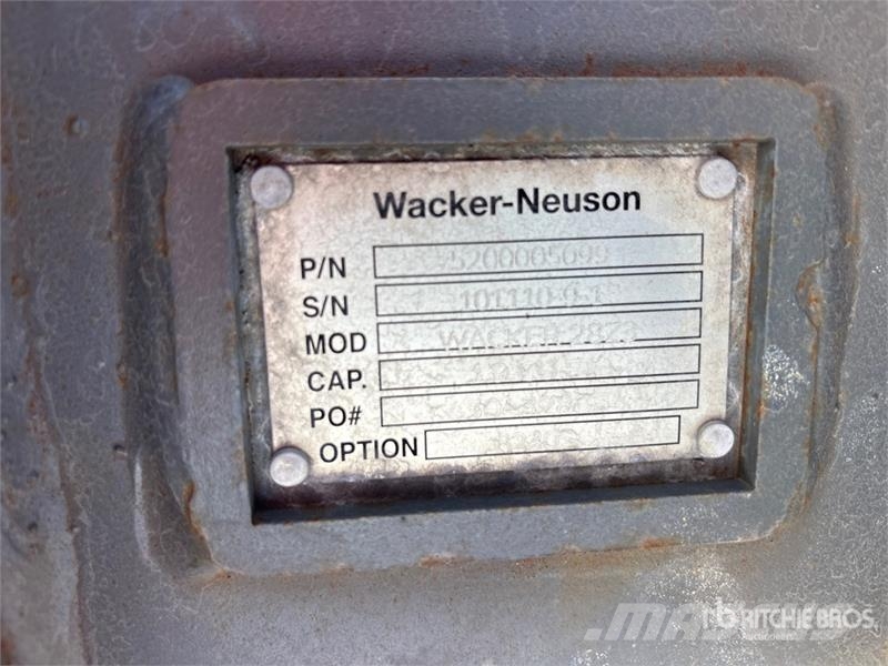 Wacker Neuson 28z3 16 in Digging Excavator Bucket Cucharones