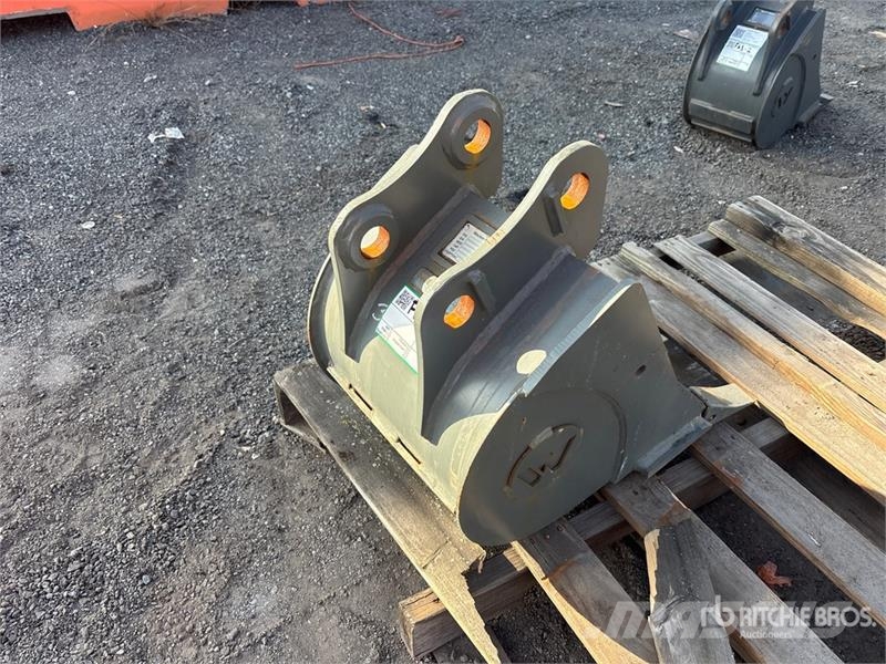 Wacker Neuson 28z3 16 in Digging Excavator Bucket Baldes