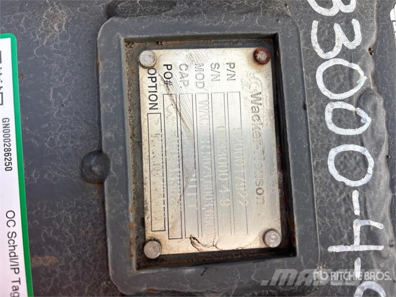 Wacker Neuson 28z3 18 in Digging Excavator Bucket Cucharones
