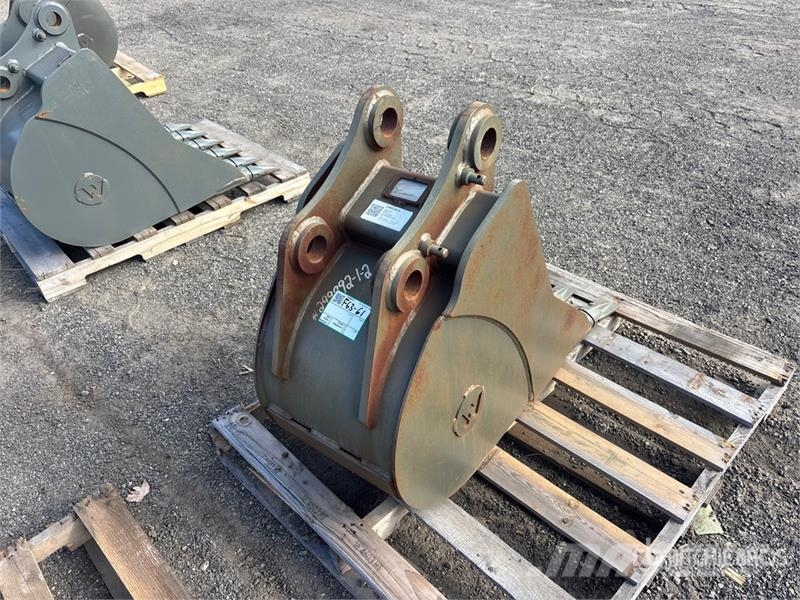 Wacker Neuson 28z3 18 in Digging Excavator Bucket Baldes