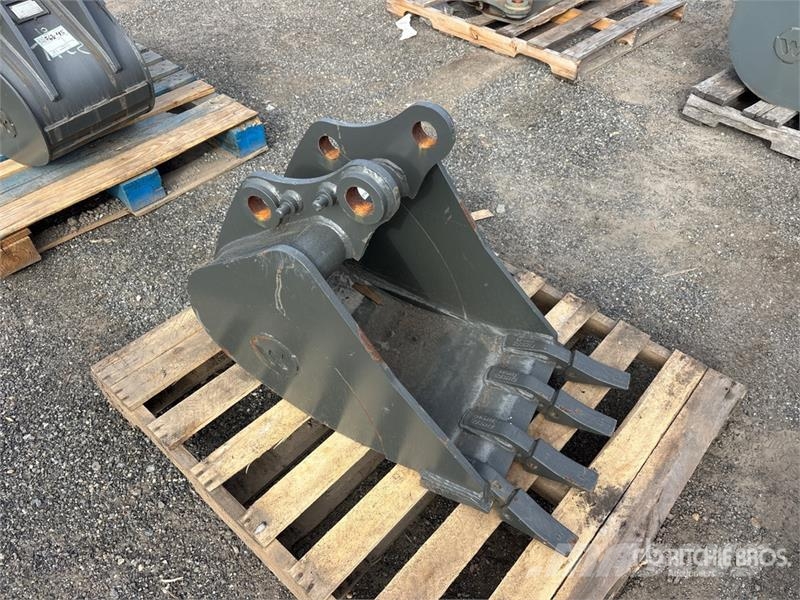 Wacker Neuson 28z3 18 in Digging Excavator Bucket Cucharones