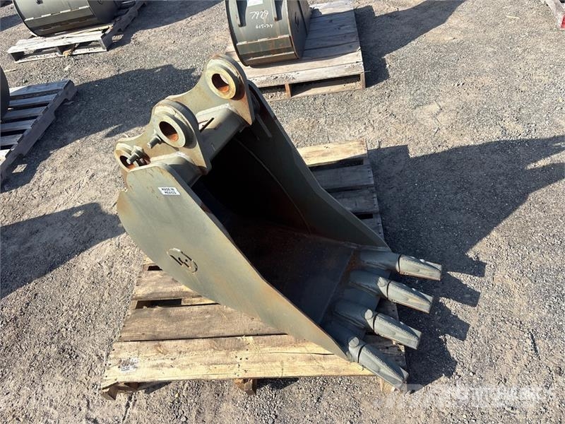 Wacker Neuson 28z3 18 in Digging Excavator Bucket Baldes