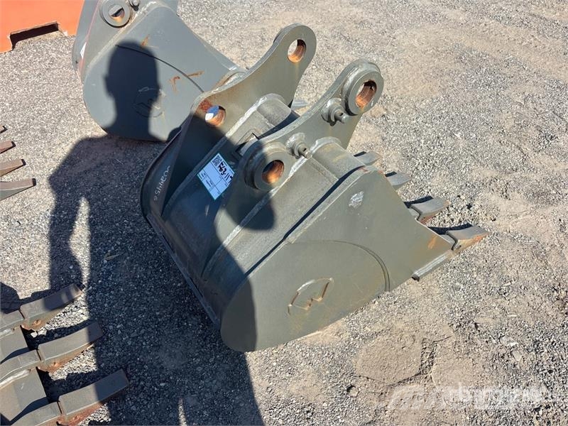 Wacker Neuson 28Z3 20 in Digging Excavator Bucket Cucharones