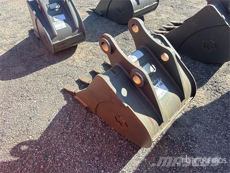 Wacker Neuson 28Z3 20 in Digging Excavator Bucket Cucharones