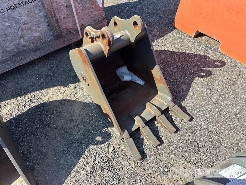 Wacker Neuson 28Z3 20 in Digging Excavator Bucket Cucharones