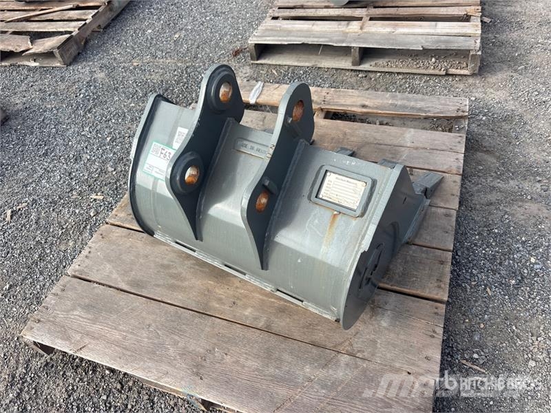 Wacker Neuson 28z3 24 in Digging Excavator Bucket Baldes