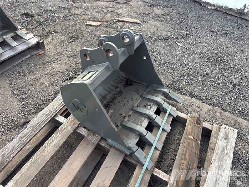 Wacker Neuson 28z3 24 in Digging Bucket Baldes