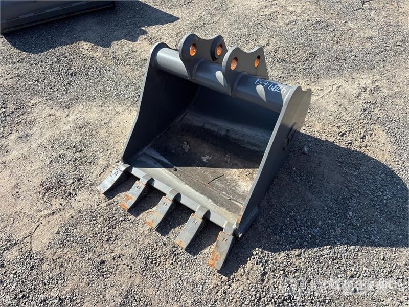 Wacker Neuson 28Z3 24 in Digging Excavator Bucket Baldes