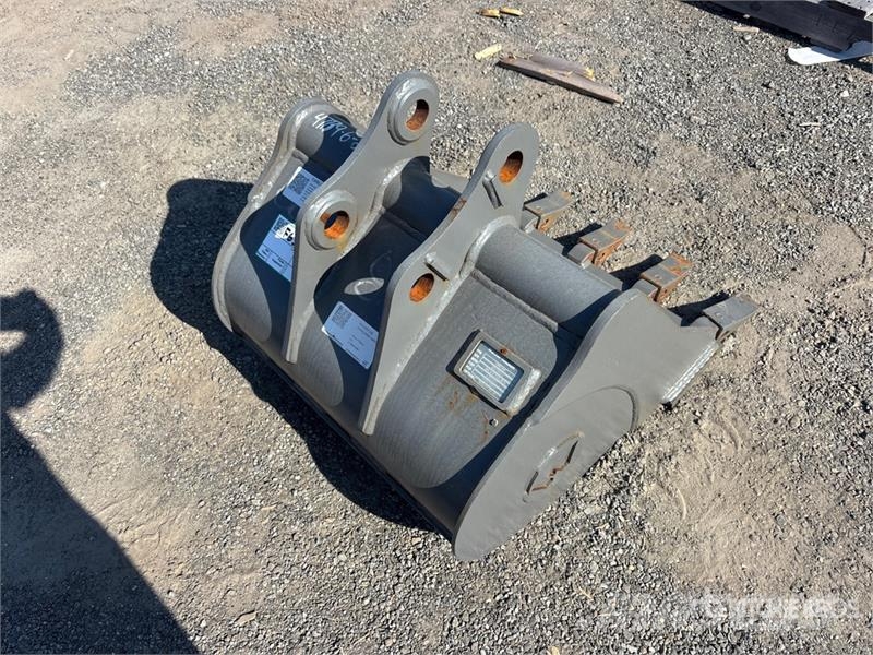 Wacker Neuson 28Z3 24 in Digging Excavator Bucket Baldes
