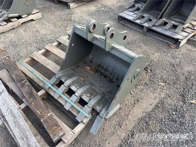 Wacker Neuson 28z3 24 in Digging Bucket Baldes