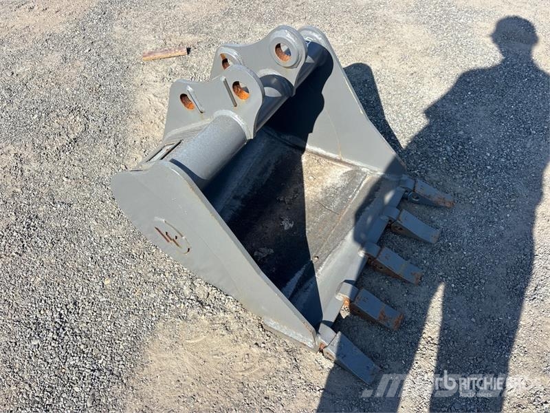 Wacker Neuson 28Z3 24 in Digging Excavator Bucket Baldes