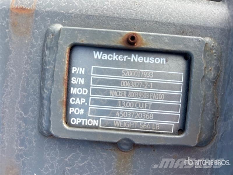 Wacker Neuson 28z3 36 in Excavator Bucket Cucharones