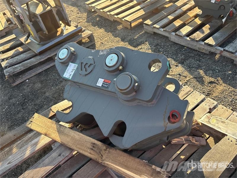  Wacker-neuson 47722-5-1 22 in Quick Coupler موصلات سريعة