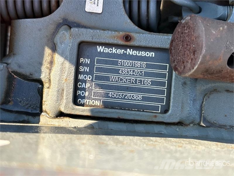 Wacker-neuson 50z3 10 in Quick Coupler موصلات سريعة