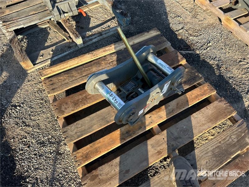 Wacker-neuson 50z3 10 in Quick Coupler موصلات سريعة