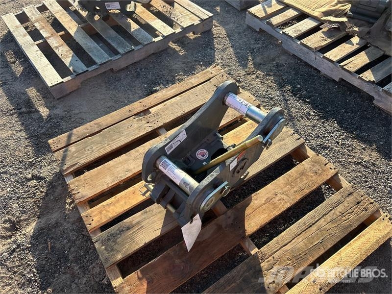  Wacker-neuson 50z3 10 in Quick Coupler موصلات سريعة