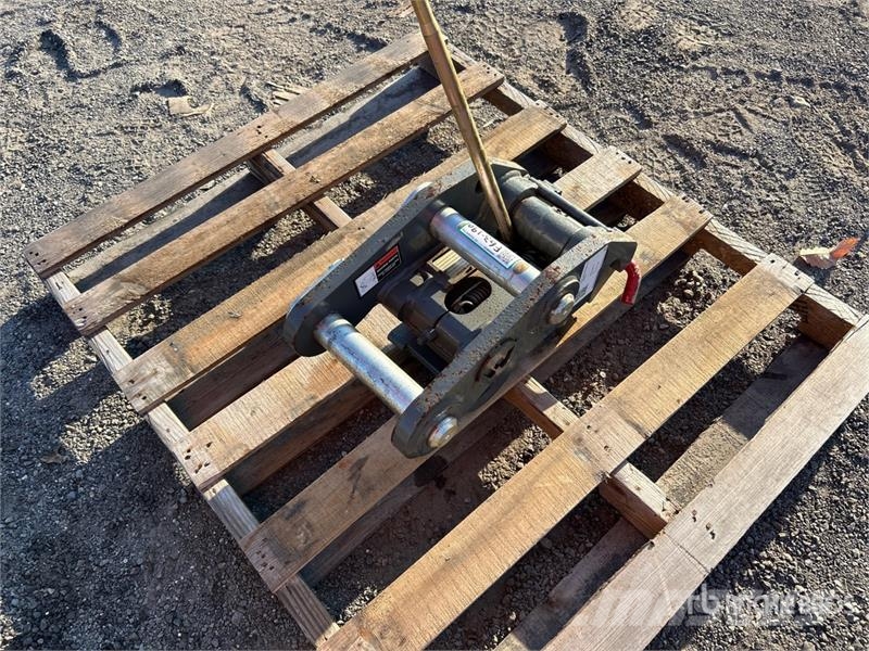  Wacker-neuson 50z3 10 in Quick Coupler موصلات سريعة