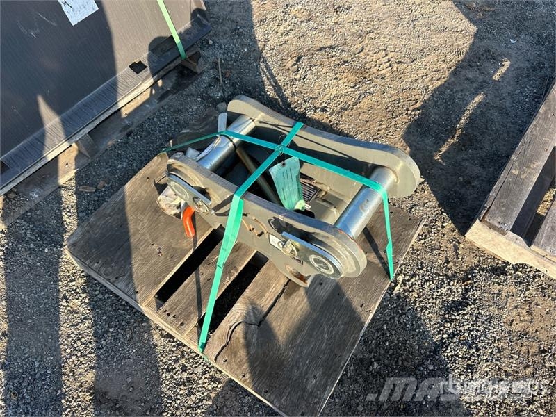 Wacker-neuson 50z3 10 in Quick Coupler موصلات سريعة