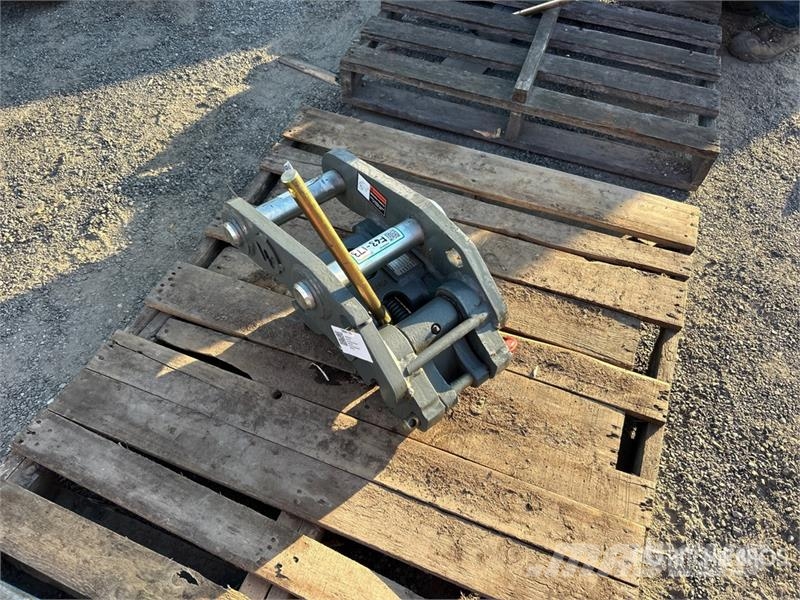  Wacker-neuson 50z3 10 in Quick Coupler - Fits Wack موصلات سريعة