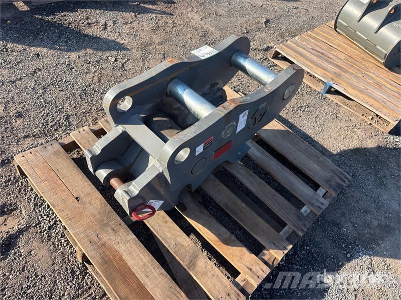 Wacker-neuson Et140 18 in Quick Coupler موصلات سريعة