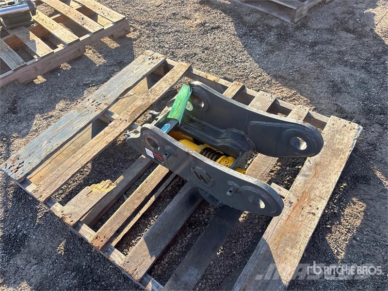 Wacker-neuson Et65 12 in Quick Coupler موصلات سريعة