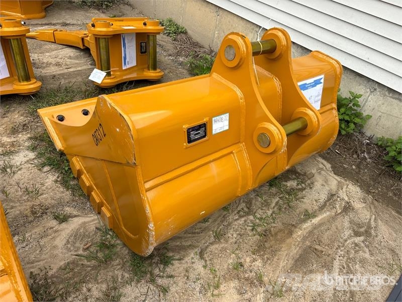 Warrior WBMCC12-1550 61 in Q/C Cleanup Excavator Bucket - Kašike / Korpe