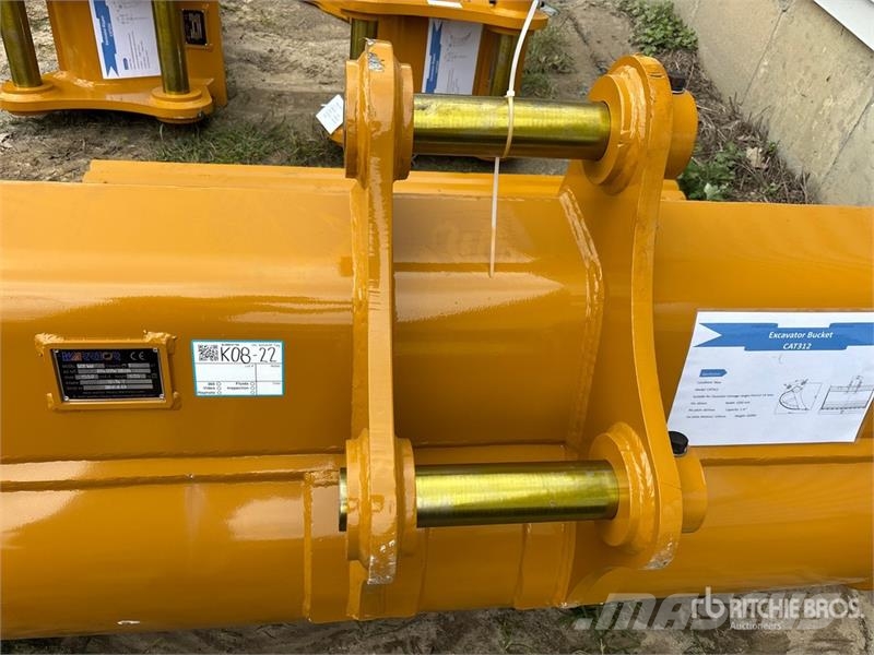 Warrior WBMCC12-1550 61 in Q/C Cleanup Excavator Bucket - Kašike / Korpe