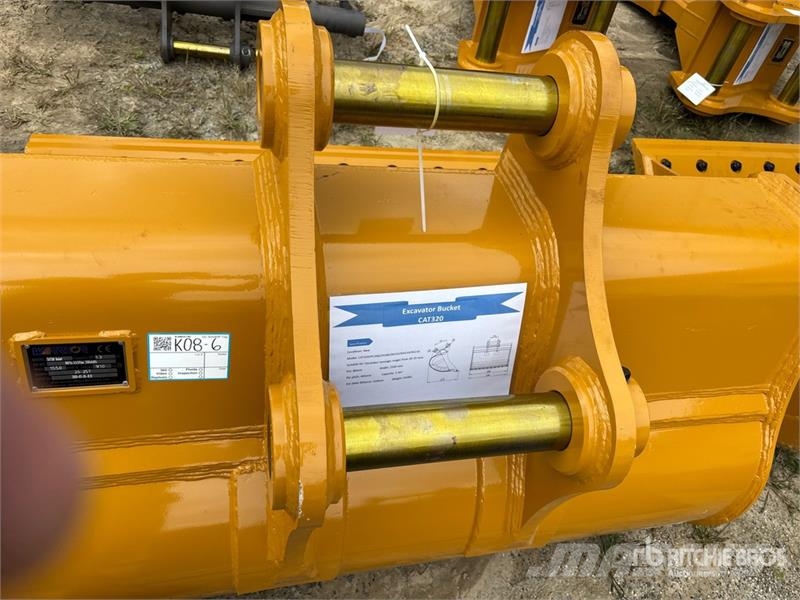 Warrior WBMCC20-1500 59 in Cleanup Excavator Bucket - Fits Kašike / Korpe