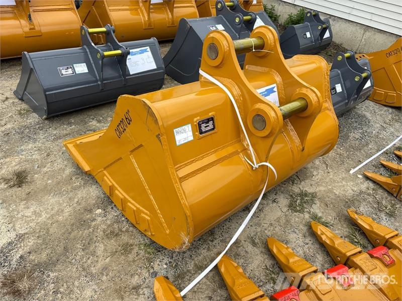 Warrior WBMCC20-1500 59 in Cleanup Excavator Bucket - Fits Kašike / Korpe