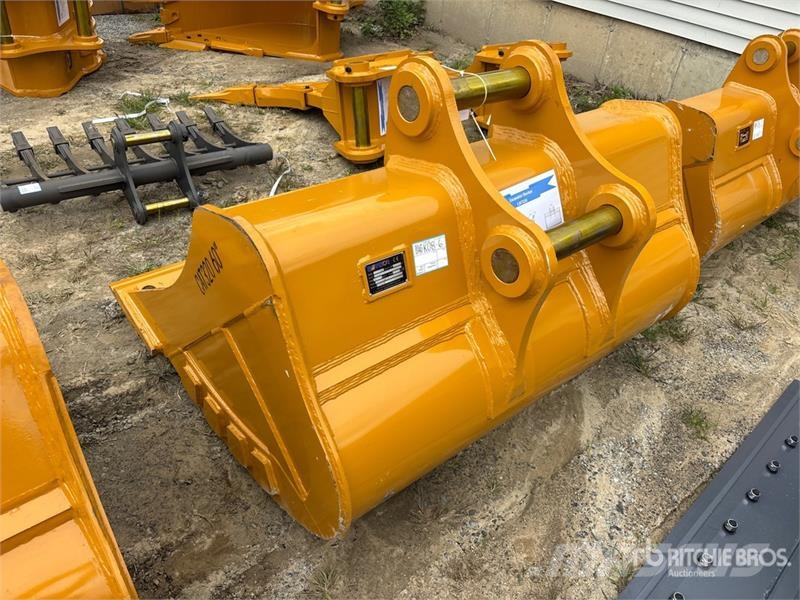 Warrior WBMCC20-1500 59 in Cleanup Excavator Bucket - Fits Kašike / Korpe