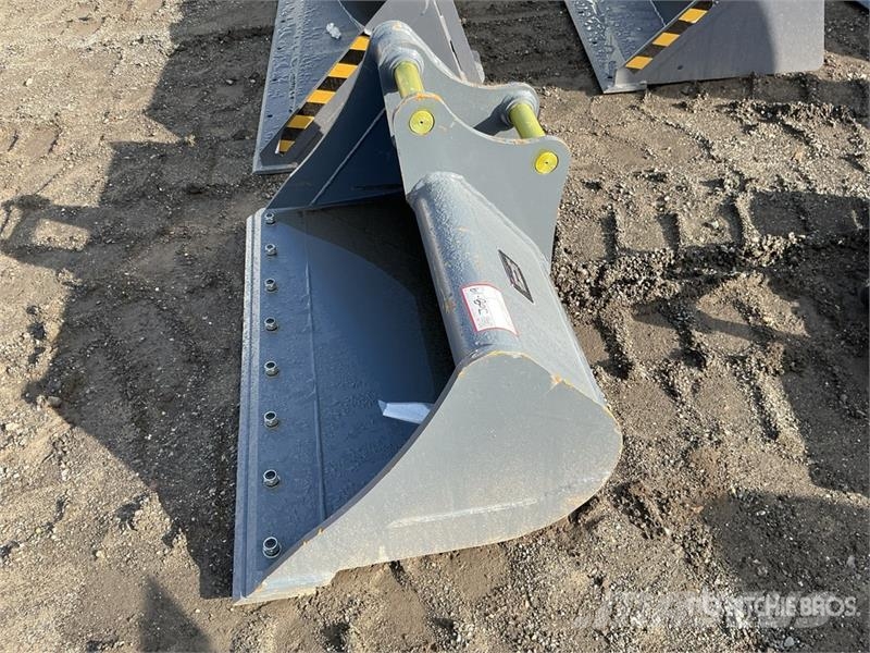 Warrior WBMCC5-1220 48 in Cleanup Excavator Bucket - Fits  Buckets