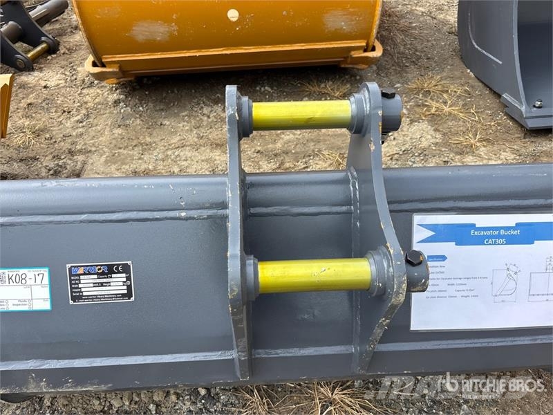 Warrior WBMCC5-1220 48 in Cleanup Excavator Bucket - Fits Kašike / Korpe