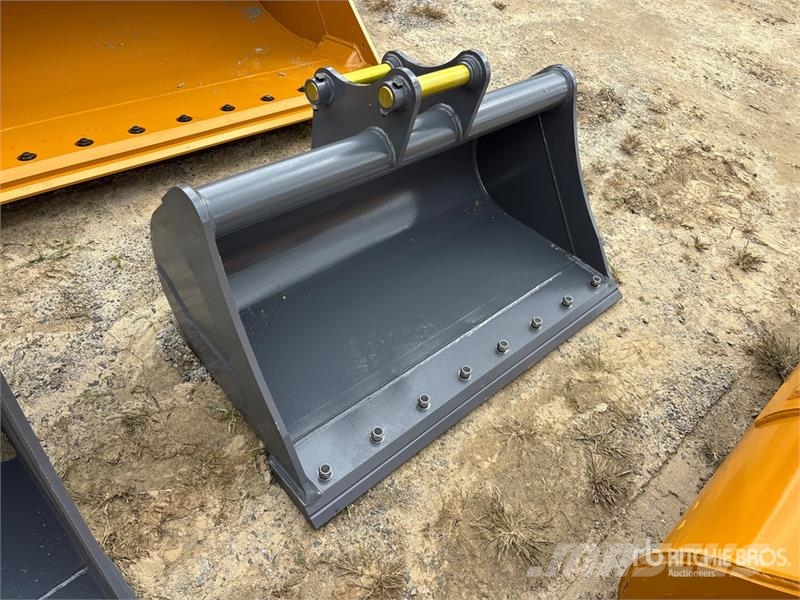 Warrior WBMCC5-1220 48 in Cleanup Excavator Bucket - Fits Kašike / Korpe