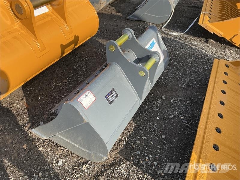 Warrior WBMCC5-1220 48 in Cleanup Excavator Bucket - Fits  Buckets