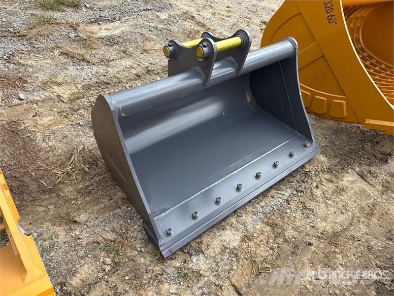 Warrior WBMCC5-1220 48 in Cleanup Excavator Bucket - Fits Kašike / Korpe