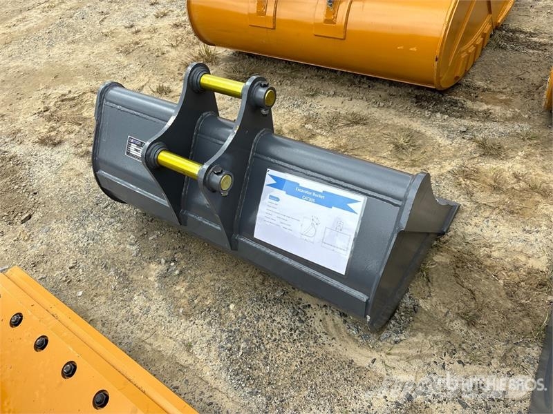 Warrior WBMCC5-1220 48 in Cleanup Excavator Bucket - Fits Kašike / Korpe