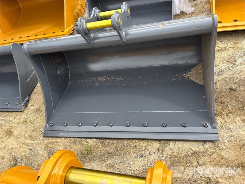 Warrior WBMCC7-1500 59 in Cleanup Excavator Bucket - Fits Kašike / Korpe
