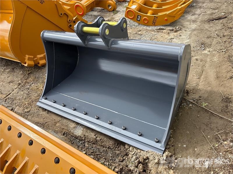 Warrior WBMCC7-1500 59 in Cleanup Excavator Bucket - Fits  Baldes