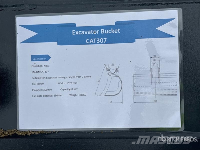 Warrior WBMCC7-1500 59 in Cleanup Excavator Bucket - Fits Kašike / Korpe