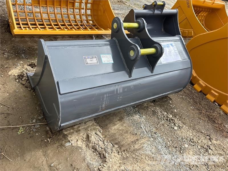 Warrior WBMCC7-1500 59 in Cleanup Excavator Bucket - Fits  Baldes